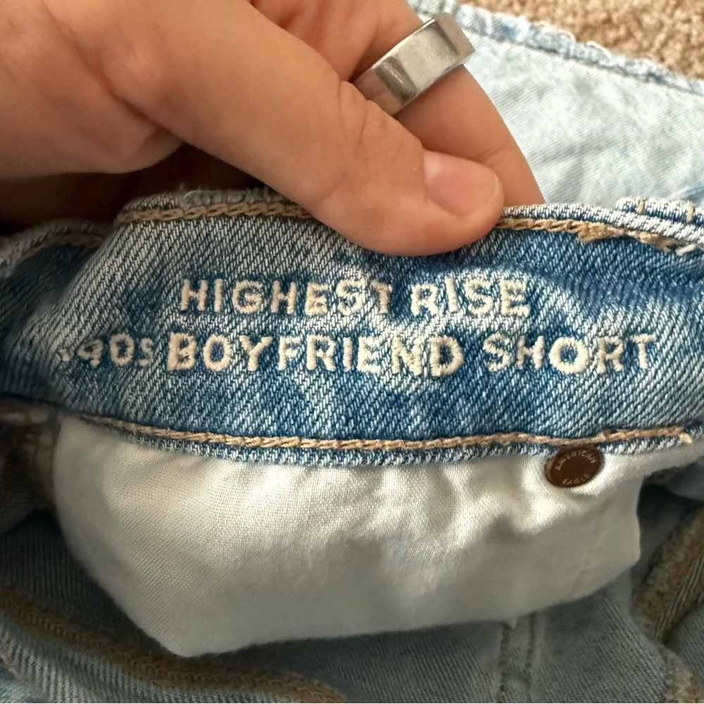 American Eagle Outfitters Women's Light Blue Denim Shorts - Picture 5 of 6